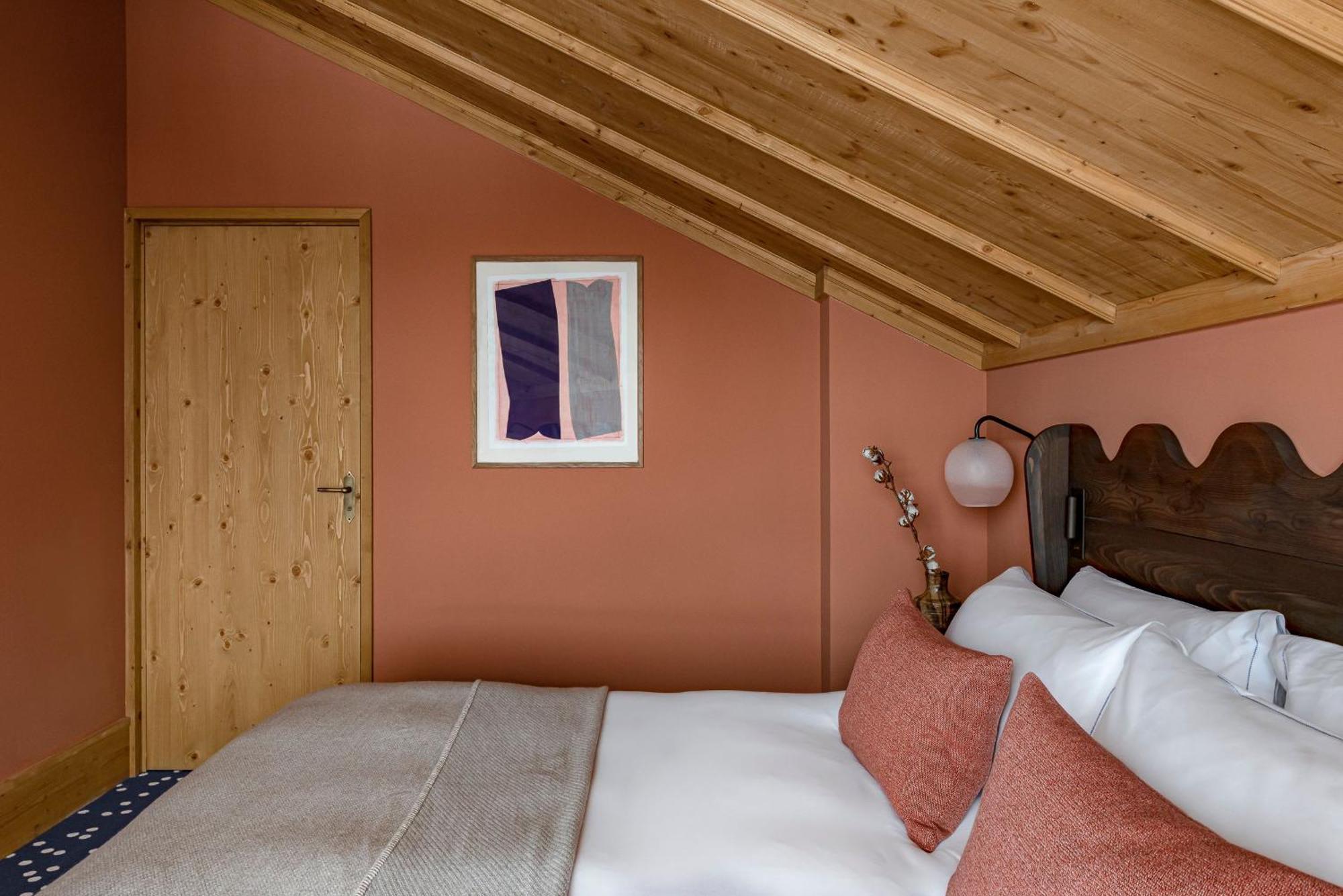 Hotel Le Coucou Méribel Pokoj fotografie